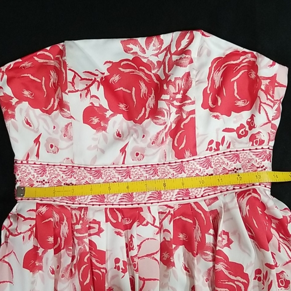 Forever twenty one strapless floral dress. M - Picture 9 of 12